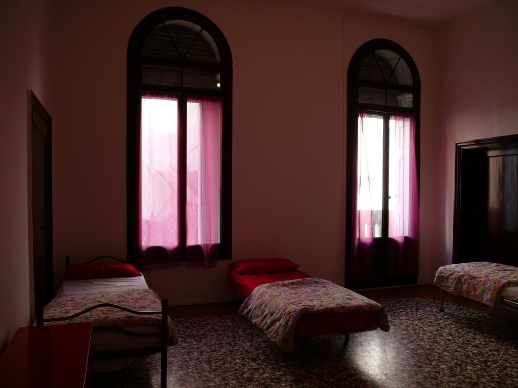 Veniceluxury Δωμάτιο φωτογραφία